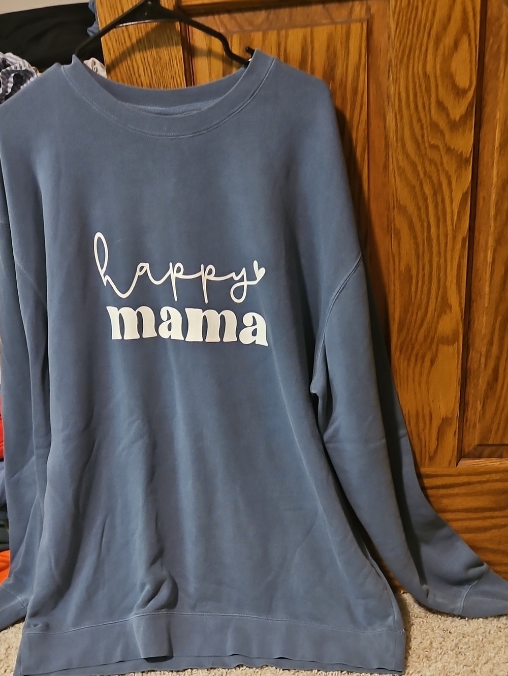 Happy Mama Crewneck Sweatshirt in Dusty Blue